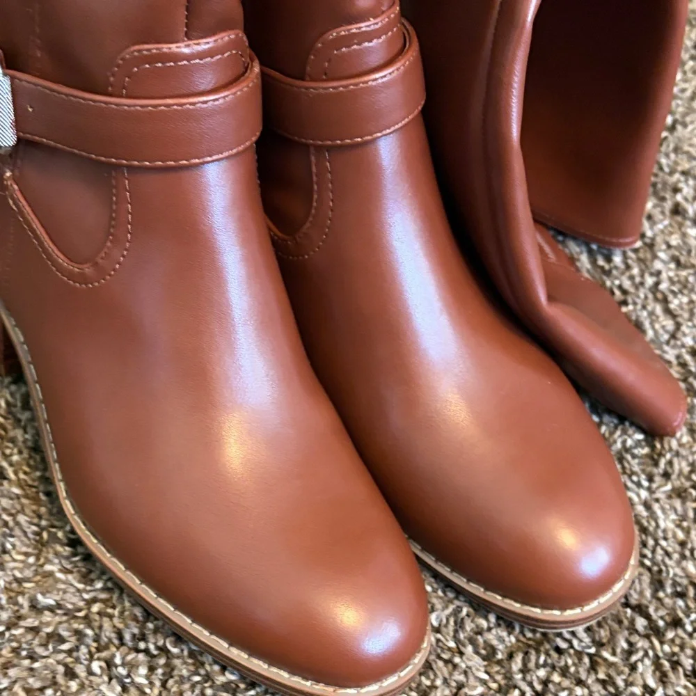 Dolce Vita Brown Over the Knee Boots - Picture 5 of 7